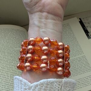 Elegant Orange and Gold Beaded Bracelet